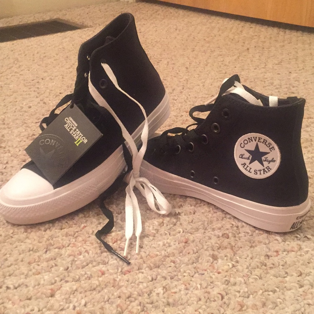 Converse- Chuck Taylor II All Star BRAND NEW
